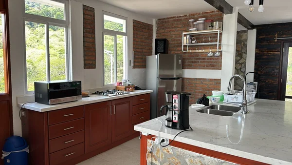 Mil Flores de Pacsila — 2 bedroom vacation rental in Selva Negra