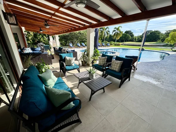 Villa Solara — 4 bedroom vacation rental in 