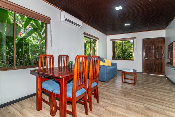 The Butterfly House — 2 bedroom vacation rental in Alajuela Province