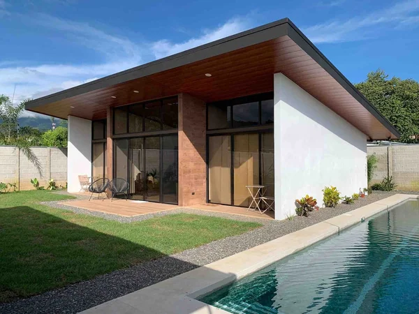 Villa V — 3 bedroom vacation rental in 