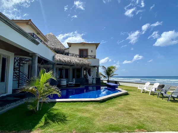The Stunning Ocean Pearl — 4 bedroom vacation rental in Popoyo