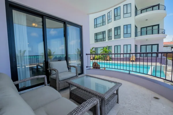 2BR Condo — 2 bedroom vacation rental in 