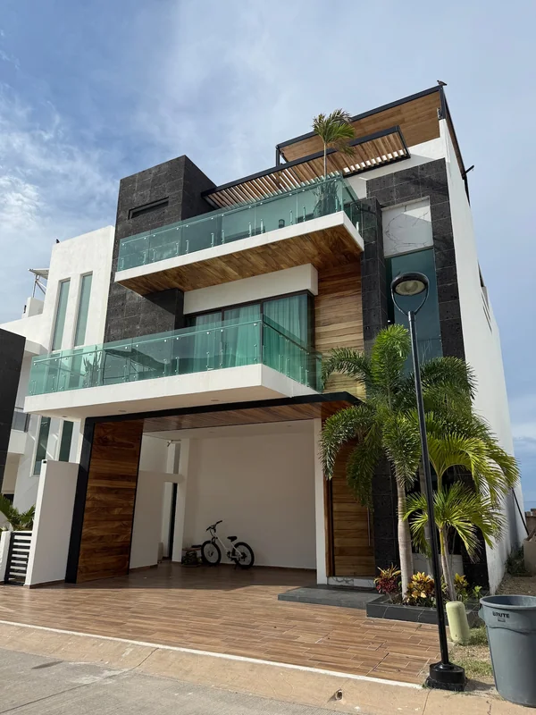5BR Villa in Mazatlán — 5 bedroom vacation rental in Mazatlán