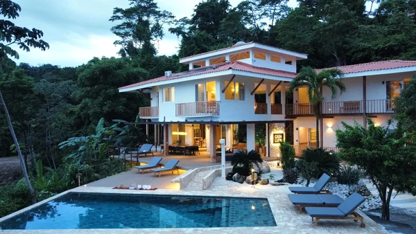 Casa Luna — 7 bedroom vacation rental in Nicoya