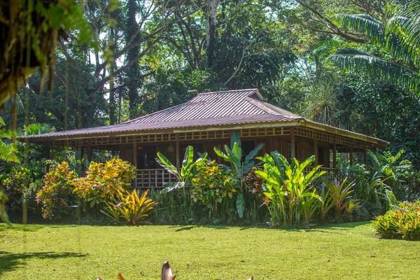 2BR Bungalow — 2 bedroom vacation rental in 