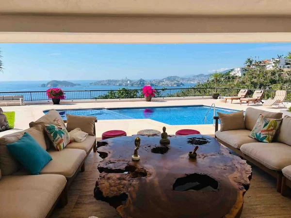 4BR Villa — 4 bedroom vacation rental in 