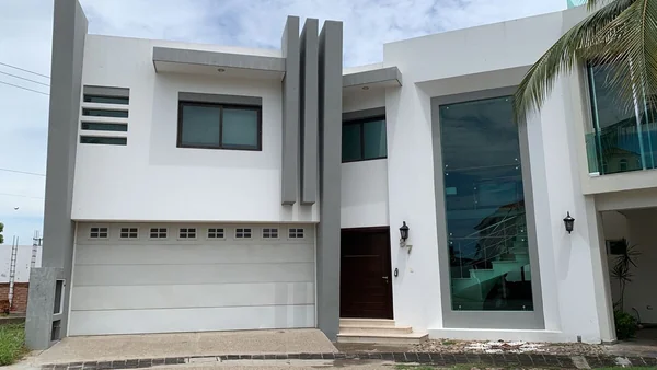 5BR Villa in Mazatlán — 5 bedroom vacation rental in Mazatlán