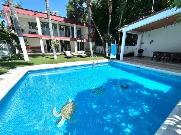 6BR House in Xochitepec — 6 bedroom vacation rental in Xochitepec