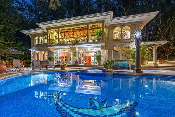 4BR Villa in Manuel Antonio — 4 bedroom vacation rental in Manuel Antonio