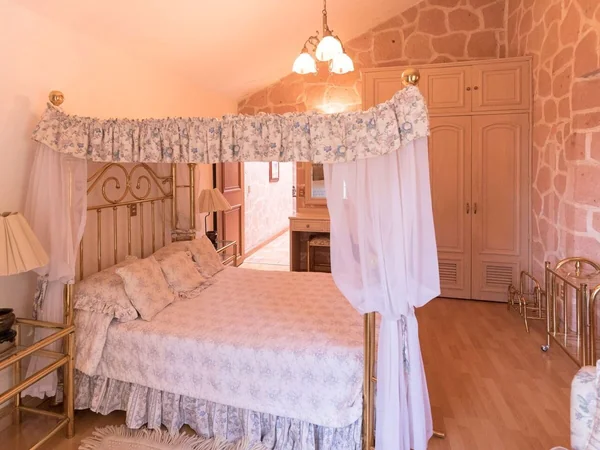 4BR Cabin in Mazamitla — 4 bedroom vacation rental in Mazamitla