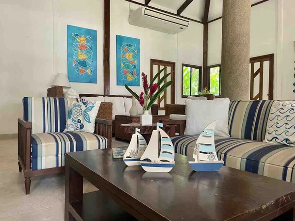 5BR Villa in San Salvador — 5 bedroom vacation rental in San Salvador