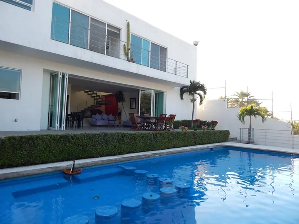 6BR House in Jiutepec — 6 bedroom vacation rental in Jiutepec