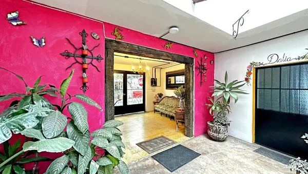 7BR House in Guadalajara — 7 bedroom vacation rental in Guadalajara