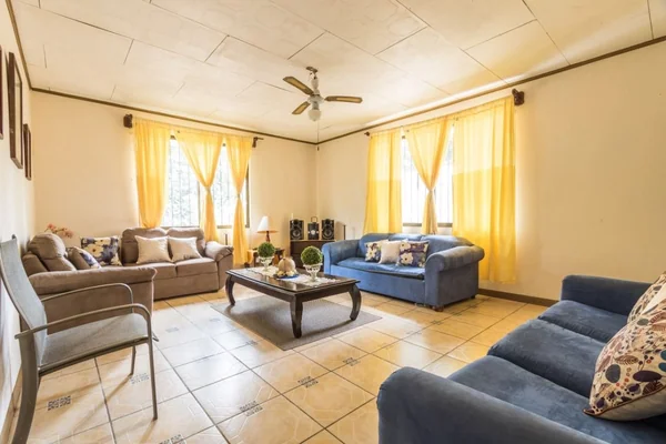 4BR Villa in Quebrada Ganado — 4 bedroom vacation rental in Quebrada Ganado