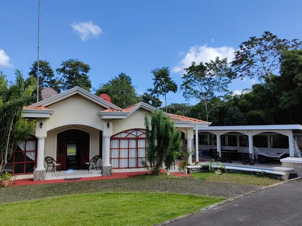 4BR Luxury Villa — 4 bedroom vacation rental in 