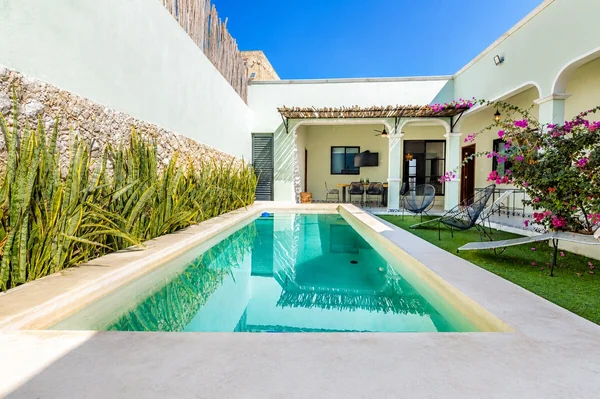 5BR House in Merida — 5 bedroom vacation rental in Merida