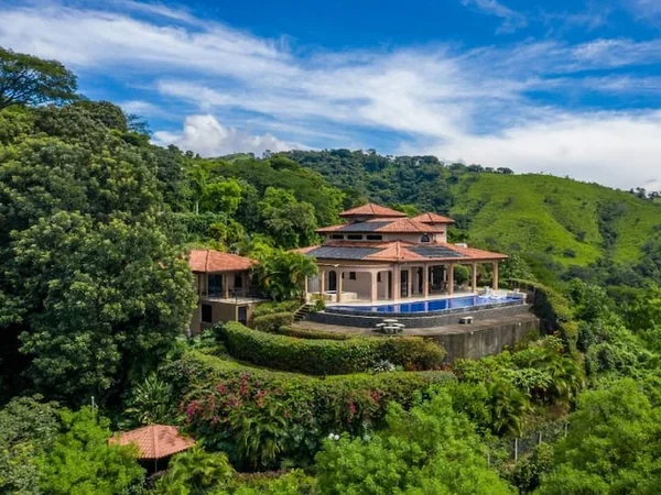 Wellness Retreat — 3 bedroom vacation rental in San José