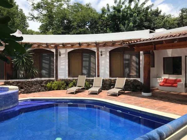5BR Villa in Malinalco — 5 bedroom vacation rental in Malinalco