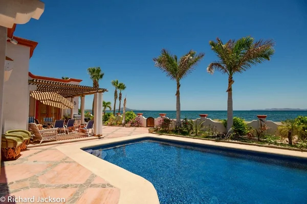 5BR Villa in La Paz — 5 bedroom vacation rental in La Paz
