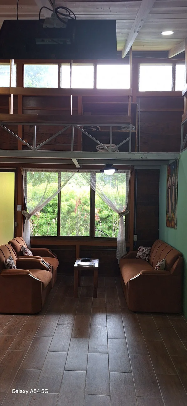 Cabana Rustica Wood — 2 bedroom vacation rental in La Fortuna