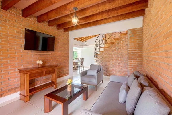 4BR Villa in Valle de Bravo — 4 bedroom vacation rental in Valle de Bravo