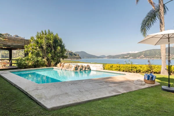 4BR House in Valle de Bravo — 4 bedroom vacation rental in Valle de Bravo
