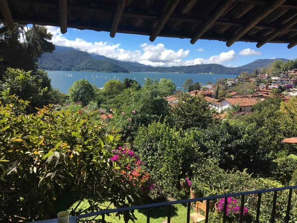 3BR Villa in Valle de Bravo — 3 bedroom vacation rental in Valle de Bravo