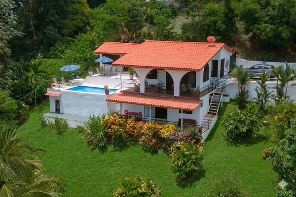 Villa Arturo — 2 bedroom vacation rental in Quepos