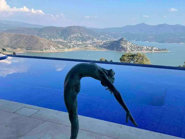 8BR Villa in Valle de Bravo — 8 bedroom vacation rental in Valle de Bravo