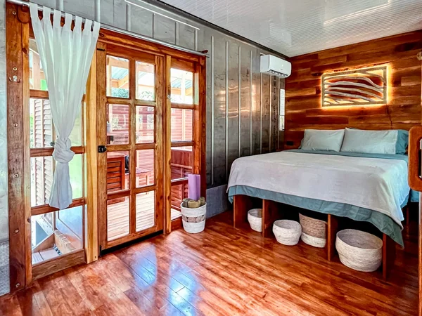 Zapotillo Wavefront Studio — 1 bedroom vacation rental in Punta Banco