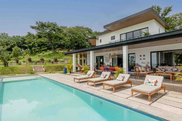 3BR Luxury Villa in Mariscala — 3 bedroom vacation rental in Mariscala