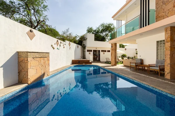 5BR House in San Juan del Río — 5 bedroom vacation rental in San Juan del Río