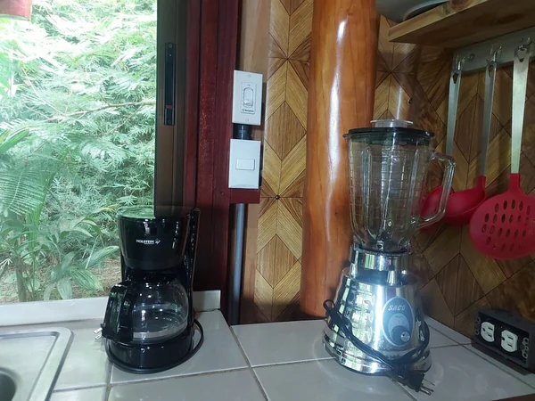 Canto de las Aves Rustic Cabin — 1 bedroom vacation rental in Savegre