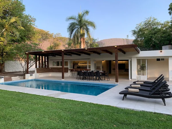 4BR House in Xochitepec — 4 bedroom vacation rental in Xochitepec