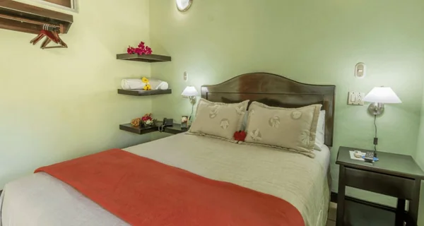 Kayak Lodge — 1 bedroom vacation rental in Quepos