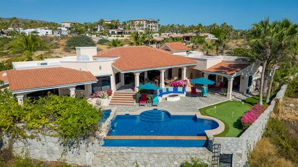 4BR Villa in Cabo San Lucas — 4 bedroom vacation rental in Cabo San Lucas