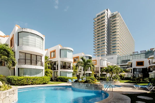 Party Center — 4 bedroom vacation rental in Cancun