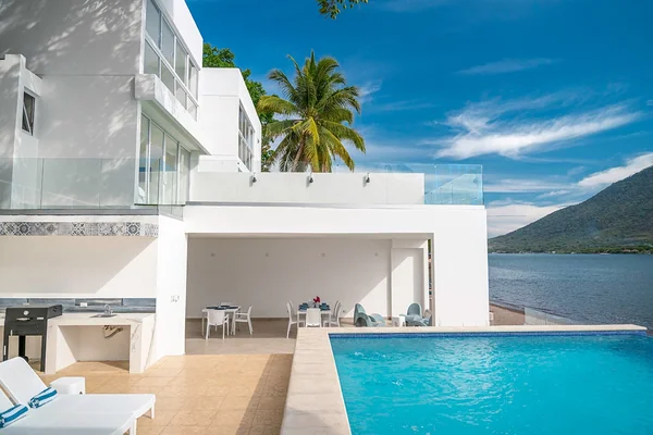 4BR Villa in San Pedro — 4 bedroom vacation rental in San Pedro