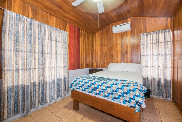 The Rain Forest Cabin W — 2 bedroom vacation rental in La Fortuna