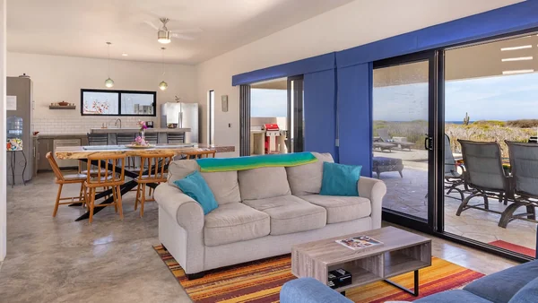3BR Villa in Los Cerritos — 3 bedroom vacation rental in Los Cerritos