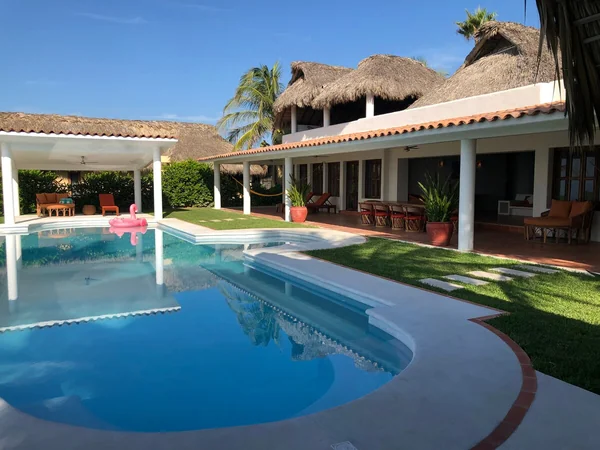 5BR Villa in Santa María Tonameca — 5 bedroom vacation rental in Santa María Tonameca
