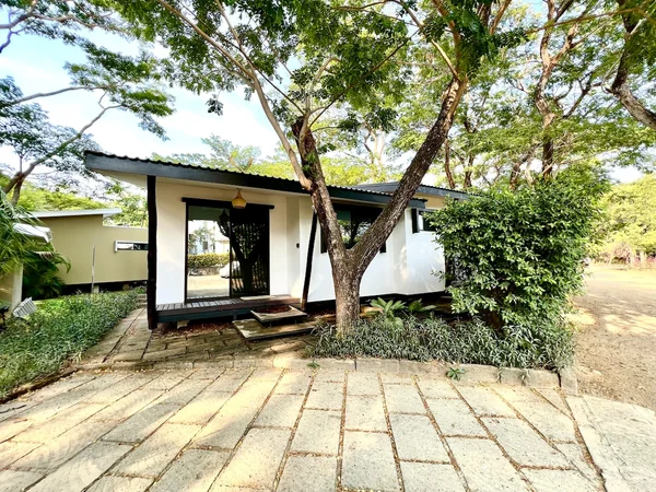 2BR House in Tola — 2 bedroom vacation rental in Tola