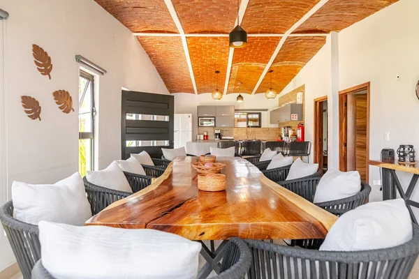 4BR House in Tlaquepaque — 4 bedroom vacation rental in Tlaquepaque