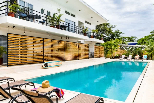 Poolside Queen Room — 1 bedroom vacation rental in Tamarindo