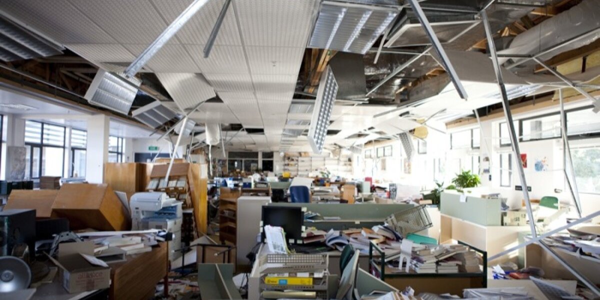 UNDERSTANDING SEISMIC RESTRAINT OF NON-STRUCTURAL BUILDING ELEMENTS