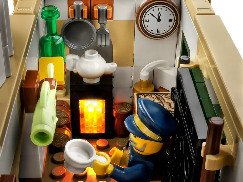LEGO Lighthouse Cabin