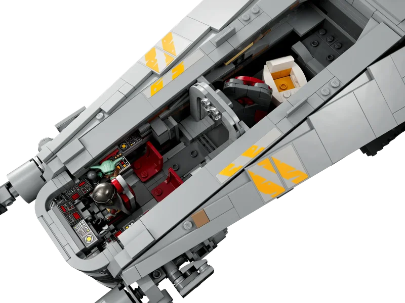 LEGO Razor Crest Inside