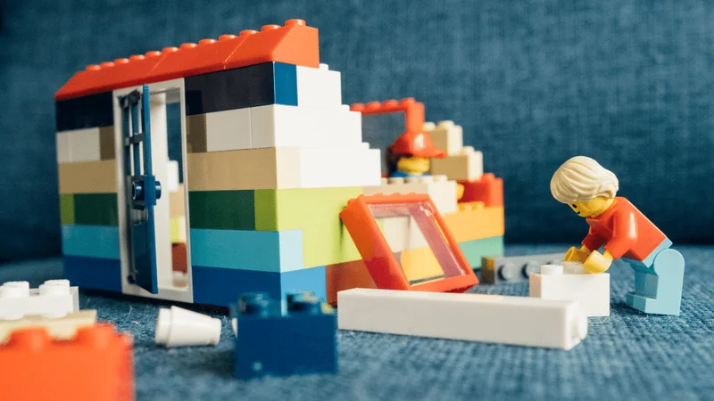 Building your own Lego® Stadium: Note this