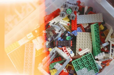 analysere Gør det godt eftertænksom Selling Lego® by pound: How it works