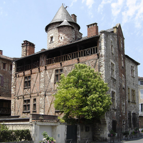 Cover photo of the city Cahors